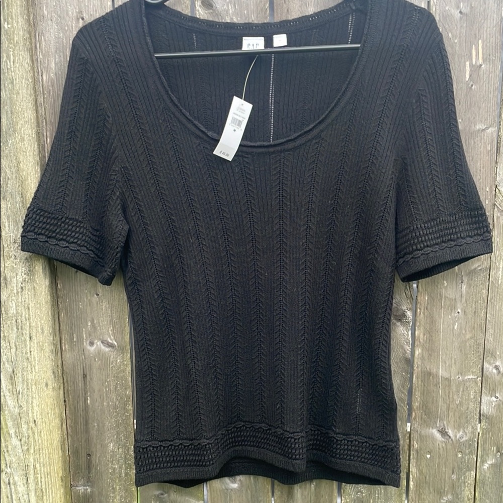 GAP Black Textured Short Sleeve Top